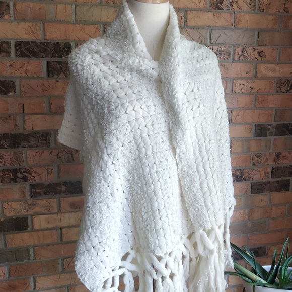 Accessories - Knitted White Wide Scarf, Silver Shimmer, Tassels